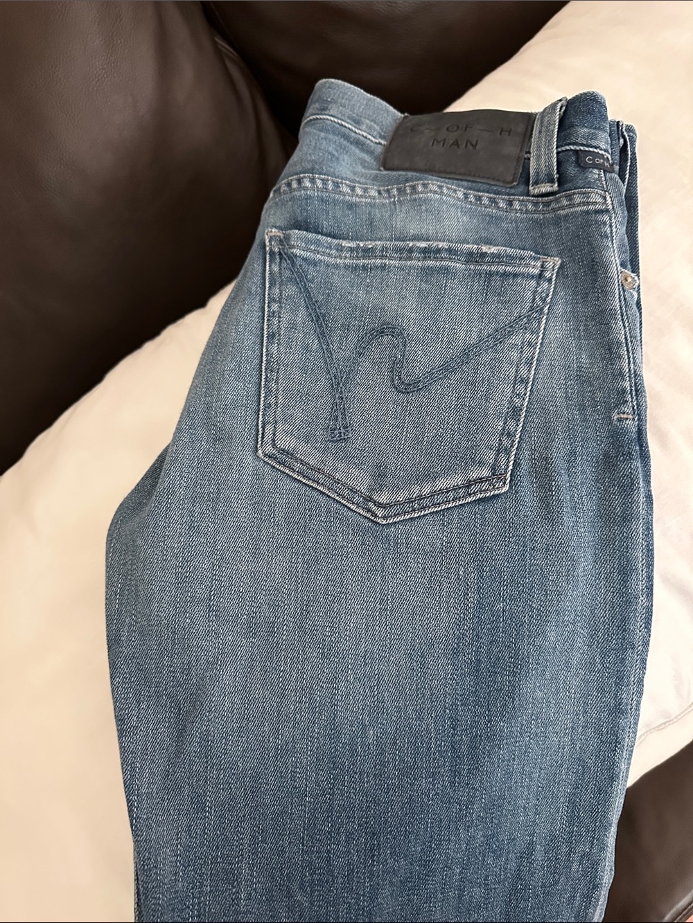 EUC *29x30” Inseam hemmed Light Denim Jeans - Classic slim Straight Fit